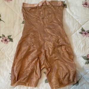 Skims Seamless Nude Shapewear Shorts